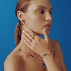 FATIMA'S HAND GOLD BLACK DIAMOND ONIX NECKLACE -Bee Goddess 39 470603b6 c831 440a 984d 56cc95353088