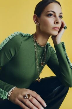 QUEEN BEE HANIA GOLD DIAMOND CHOKER -Bee Goddess BEEGODDESS 11 24 010 1073 ec00ebea e6c8 4083 a2e8 76dd72e7426d