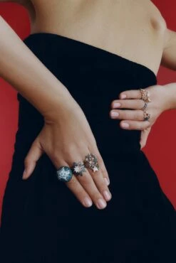 SIRIUS STAR GOLD DIAMOND PINKY RING -Bee Goddess BEEGODDESS 11 24 011 1164 75845bff d653 4aaa a40f 4b21979055df