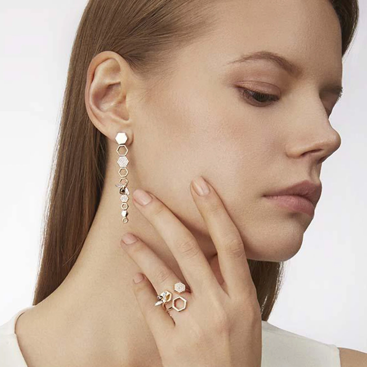 CYBELE HONEYCOMB GOLD DIAMOND EARRING 4 CYBELE HONEYCOMB GOLD DIAMOND EARRING - Image 2