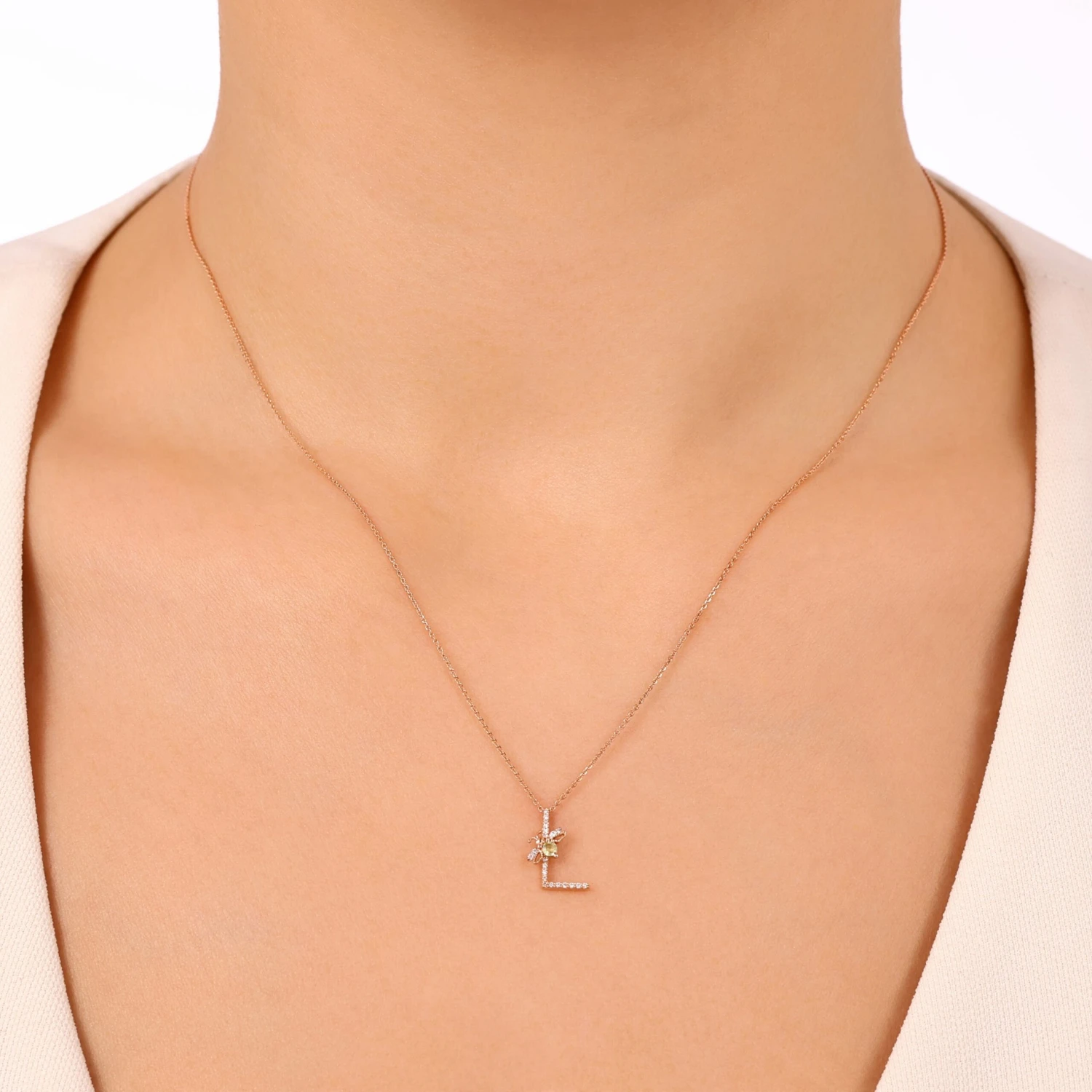 LETTER L GOLD DIAMOND PERIDOT XSMALL NECKLACE 5 LETTER L GOLD DIAMOND PERIDOT XSMALL NECKLACE - Image 3