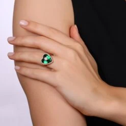 VENUS STAR HEART GOLD DIAMOND RING -Bee Goddess KLPISTYQNSPGYZ 70f36e7b 79d3 4c45 96c2 3c542f554b51