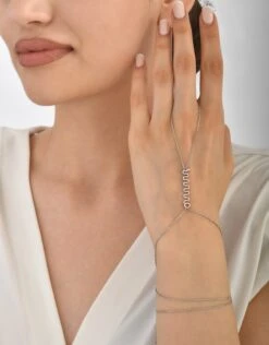 KUNDALINI SIGNATURE GOLD DIAMOND HAND CHAIN -Bee Goddess KNDPWGSH 1 85598cf2 b470 4fce 8db6 2f026fd2bbb2